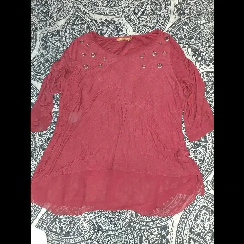 Belldini Shirt Womens 1x  Embellished Ruffled Hem